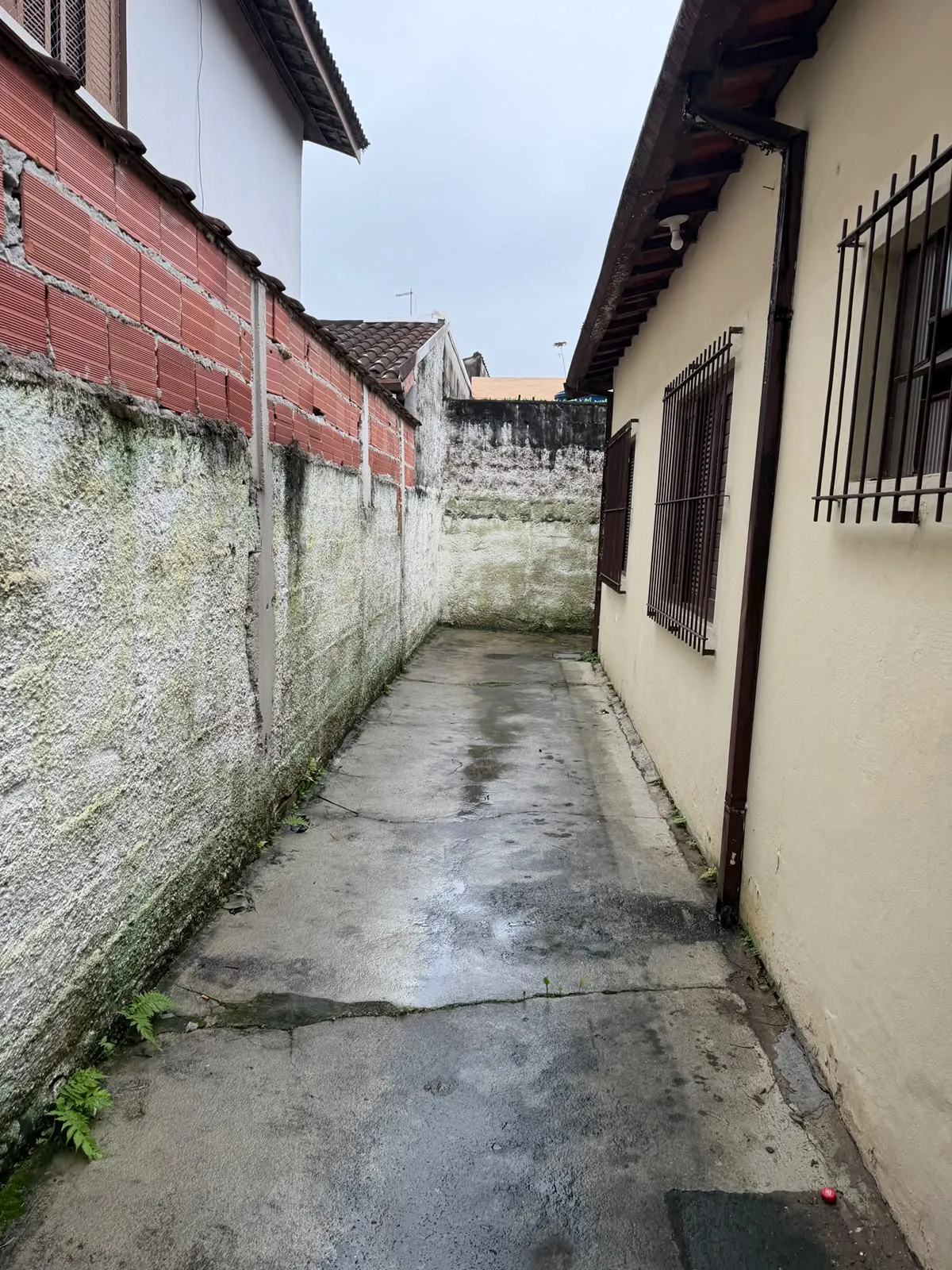 Casa de 2 dormitórios para reformar em terreno de 126 m² no Balneário Indaiá — foto 8